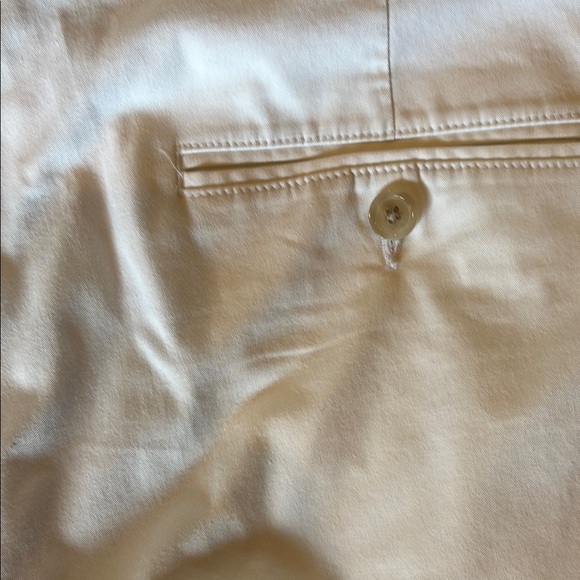 White Flat Front Men’s  Shorts for Casual Wear - Picture 7 of 9